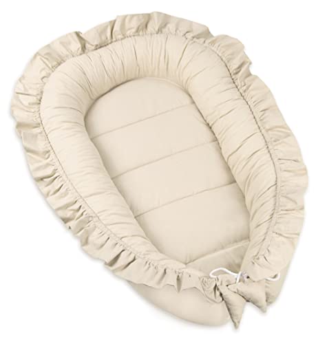 PIMKO Babynest mit rüschen Babynestchen für Baby Kuschelnest Babykokon für Säuglinge und Neugeborene 100% Baumwolle Nestchen für Zuhause oder als Baby Nest 55 x 90 cm (Beige)